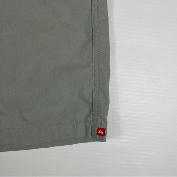 Quiksilver Walking Shorts Chino Flat Front Casual Sage Green Men's Size 32 - Picture 4 of 10